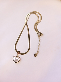 İTALYAN ZİNCİR SEDEFLİ BEYAZ KALP ÇELİK KOLYE