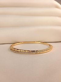 ZİRKON TAŞLI GOLD BİLEKLİK KELEPÇE