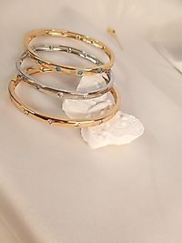 GOLD GÜMÜŞ RENK TAŞLI ÜÇLÜ TAKIM KELEPÇE BİLEKLİK