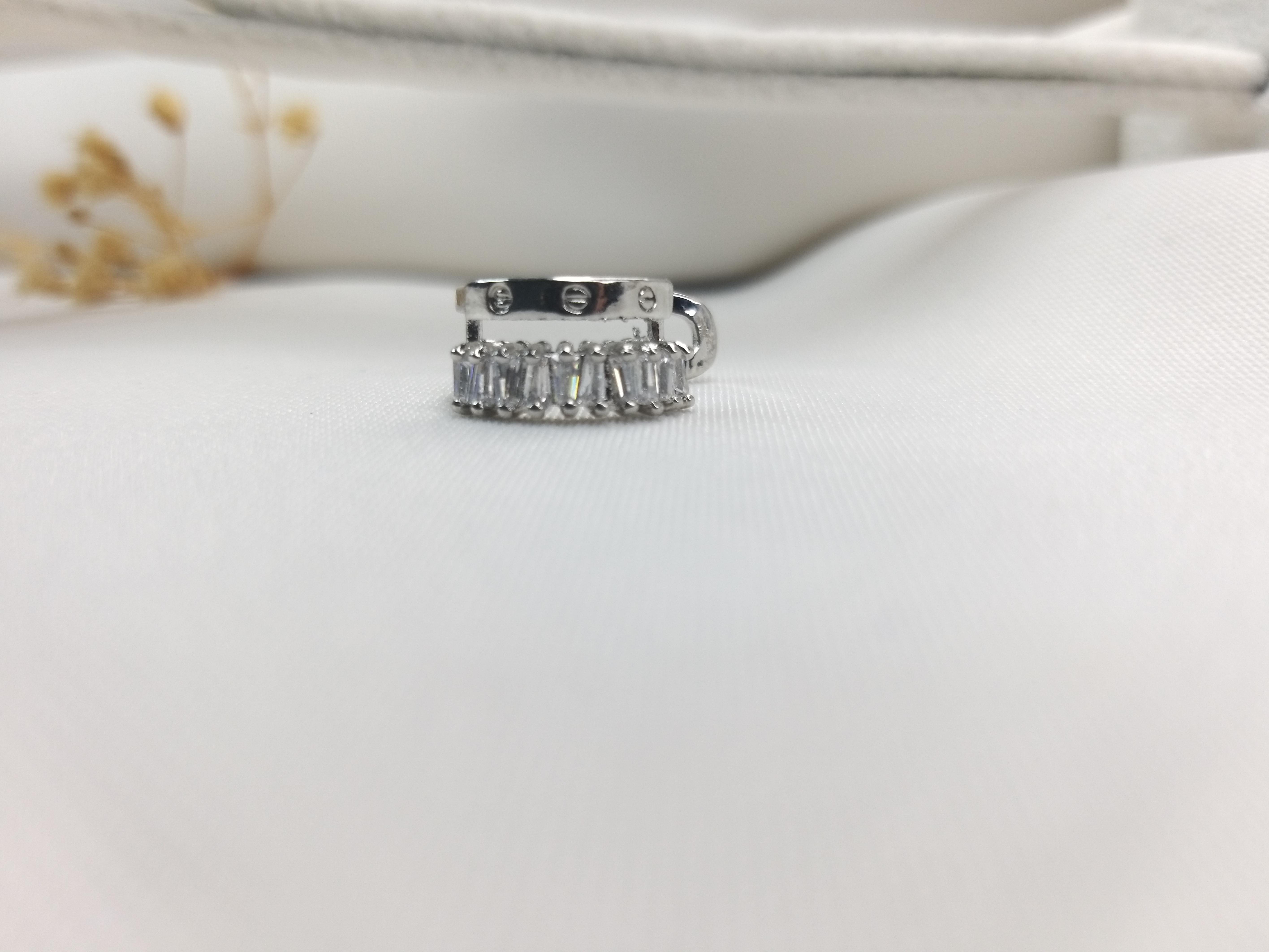 SILVER TAŞLI EARCUFF