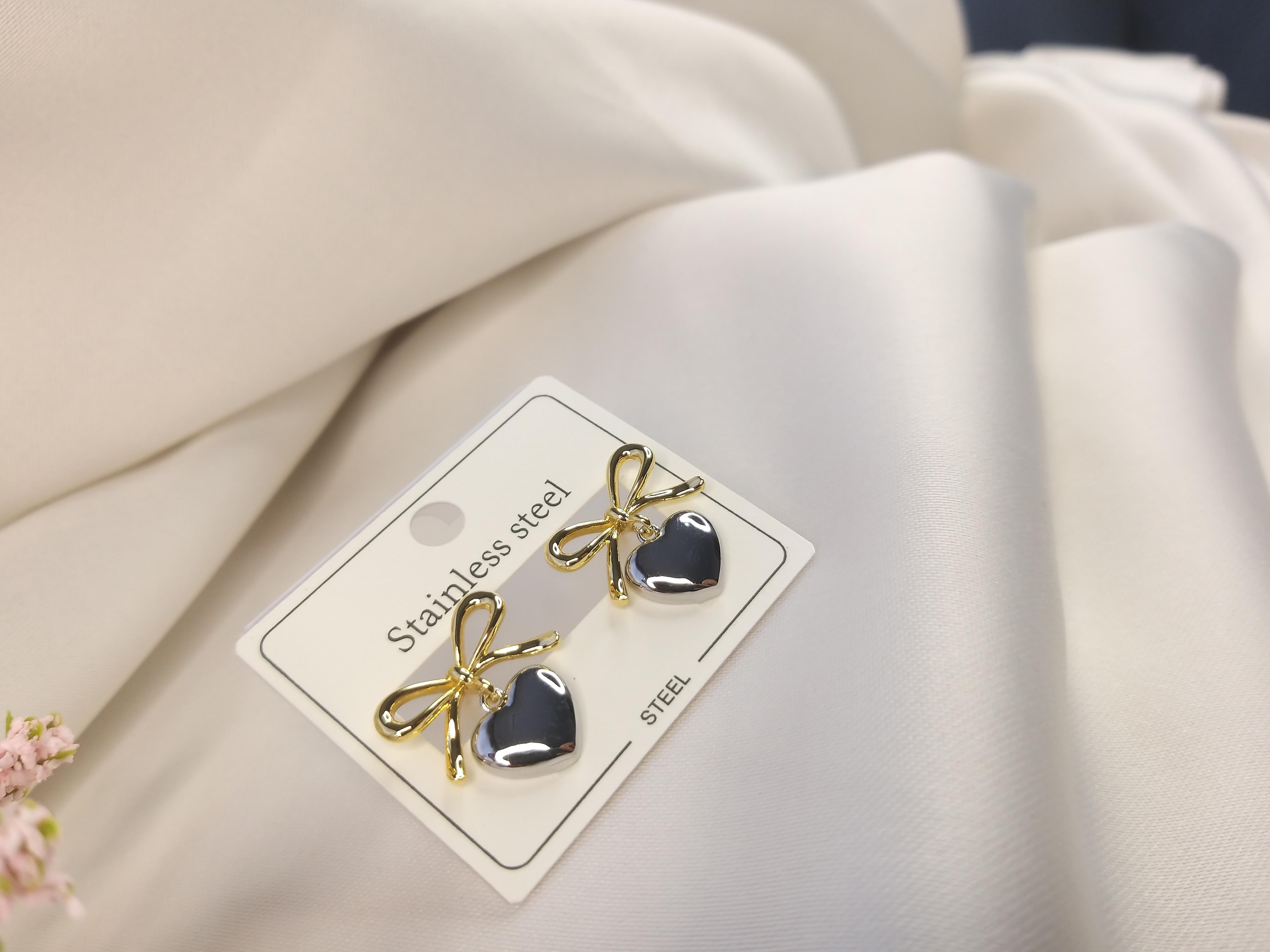 KALPLİ KURDELE KÜPE ÇELİK