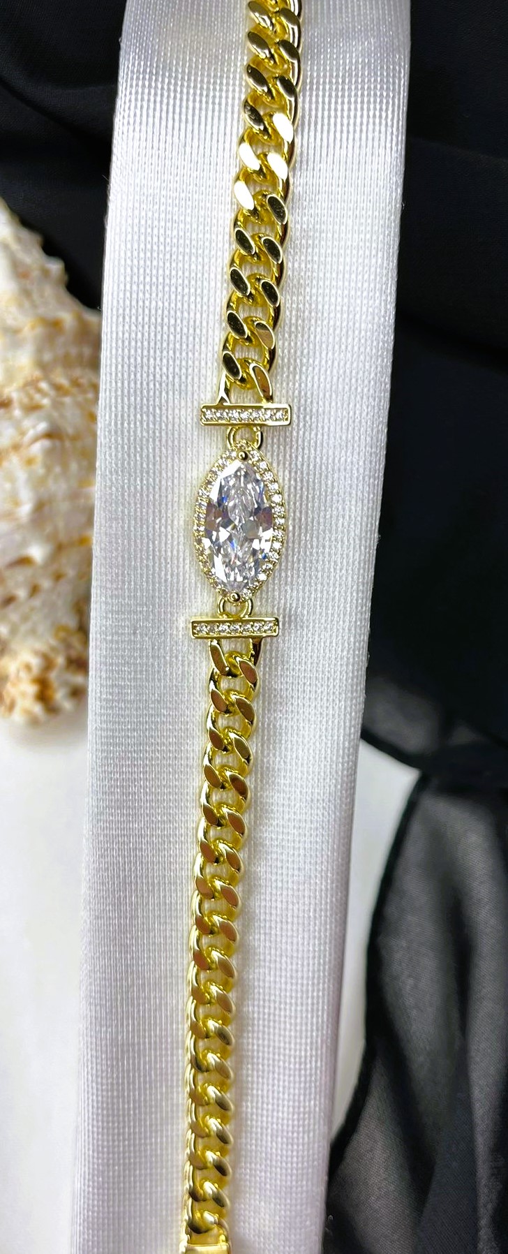 GÖZ TAŞI VİP BİLEKLİK