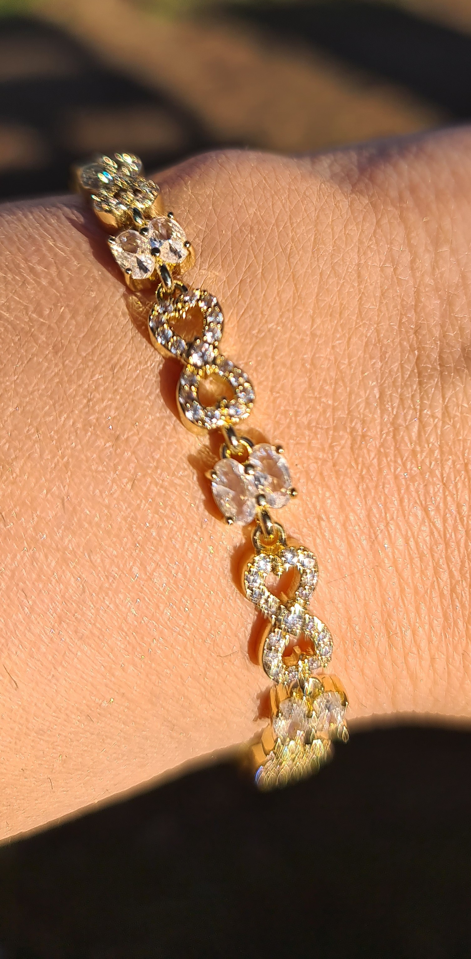 ZİRKON TAŞLI VİP XUPİNG BİLEKLİK