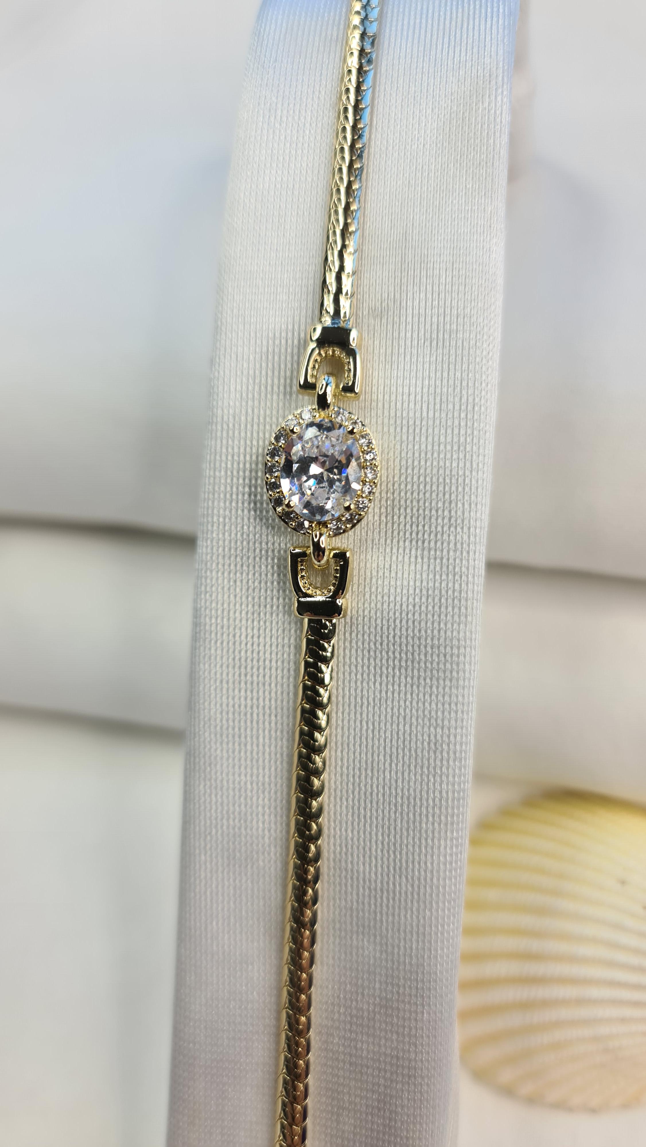 YUVARLAK BAGET TAŞLI XUPİNG BİLEKLİK